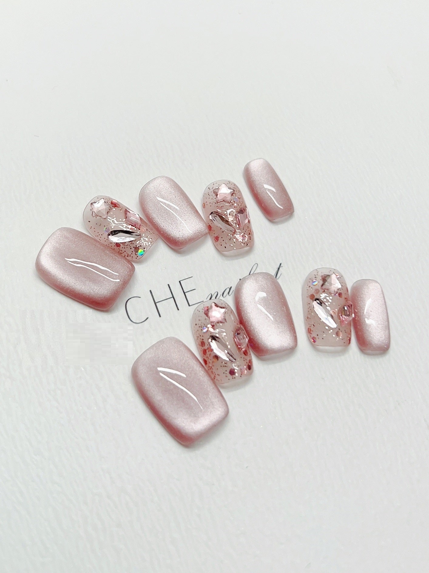 Neon Cat-Eye Press-On Nail Kit